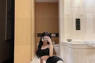 微密圈 – 葛征的超级福利来了，别忘了，免费写真合集等你来拿！
