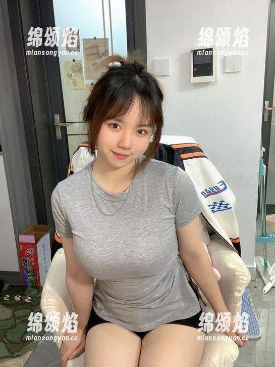 葱油饼er 微密圈 - 葱油饼er这次的天台作品,真是“无圣光”妆容也能如此吸引人,感觉心跳加速哦。
