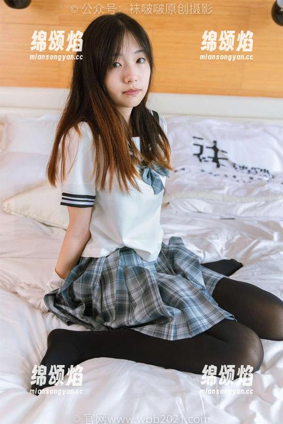袜啵啵 - 原图更新！思思想告诉你：华伦天奴不仅是鞋，更是态度！