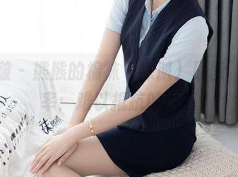 袜啵啵 – 熊熊的棉袜（踩脏）原图，曝光率：难以抵抗的诱惑