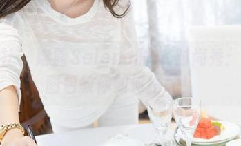 魅妍社 – 娜露Selena的JK时尚秀：最新图包教你如何搭配！